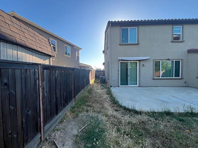 7831 Messara Way — Photo 33