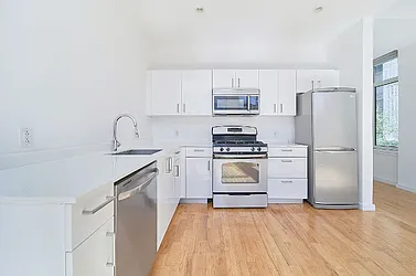 Rented by Living New York