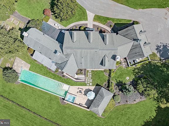 2nd image of 2415 Old Bosley Rd