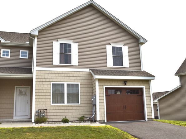111 Old Village Cir #111