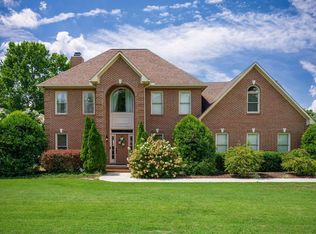 528 Saddle Ln, Cookeville, TN 38501