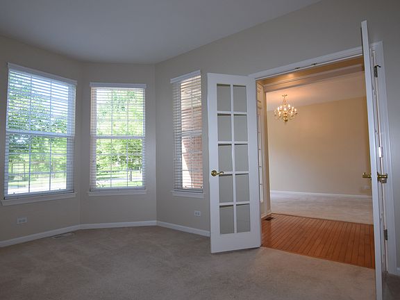 4th image of 2830 Wessex Dr