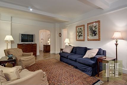 2nd image of 127 W 96th St APT 2A