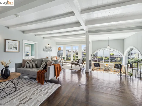 862 Walnut St, Alameda, CA 94501