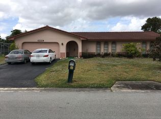 3830 NW 100th Ave, Coral Springs, FL 33065