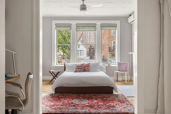 Sold by Compass | media 6