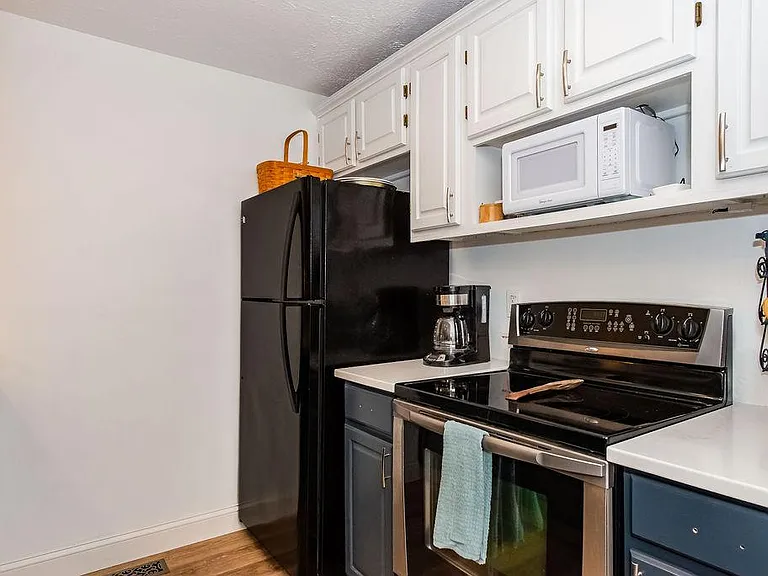 35 Balmoral Dr #35 — Photo 25