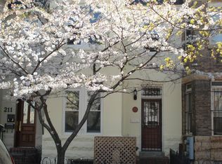 209 F St NE, Washington, DC 20002