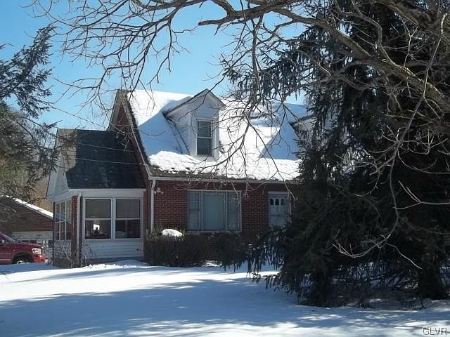 2nd image of 205 Wassergass Rd