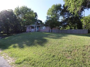 1111 Carlace Dr, Collinsville, IL 62234