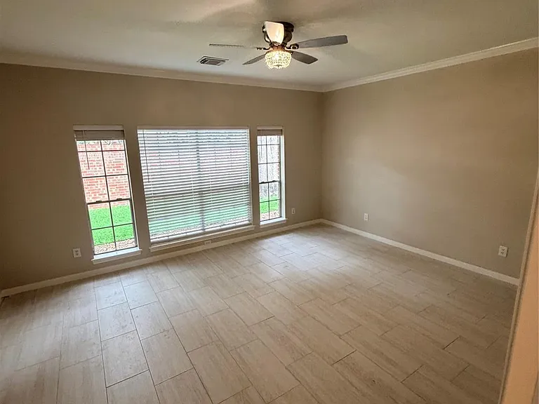 2201 Summer Reef Dr — Photo 23