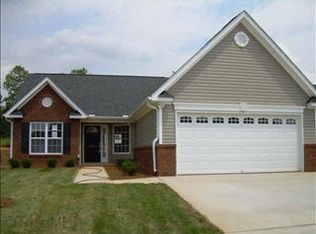 3989 Leak Creek Ct, Winston Salem, NC 27127