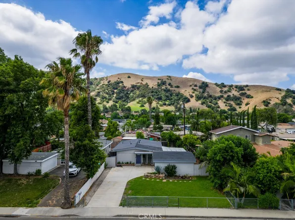 1942 Denison St, Pomona, CA 91766