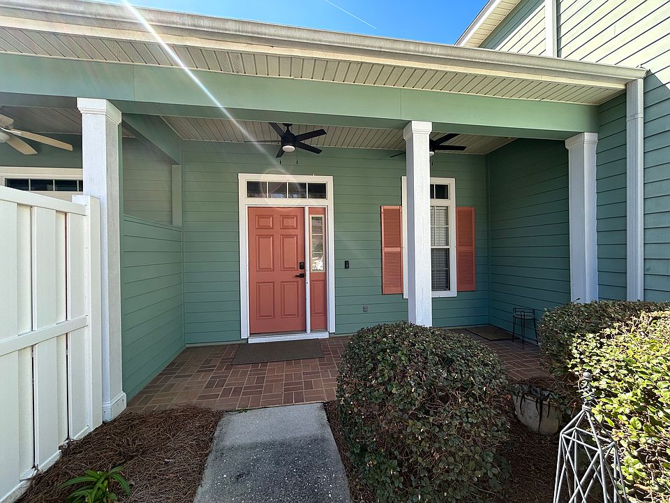 1st image of 2720 Laurelwood Ln