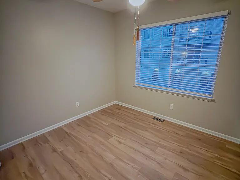 43127 Strand Dr — Photo 19