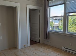 1829 Grand St APT D, Alameda, CA 94501