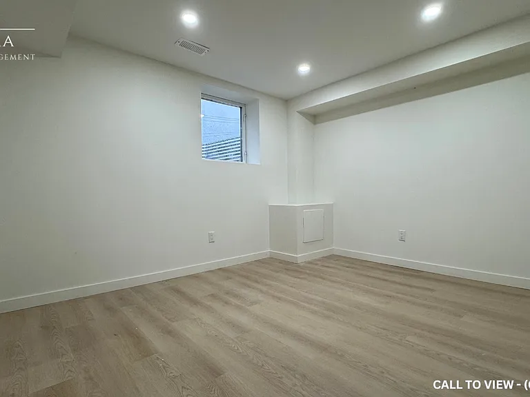 943 Upper Gage Ave #2B — Photo 6