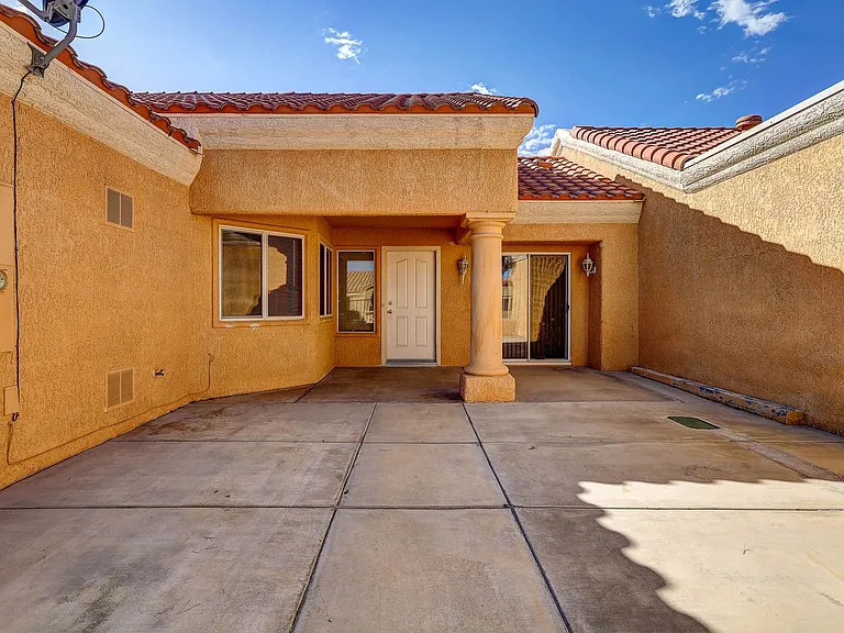 2501 Showcase Dr — Photo 22
