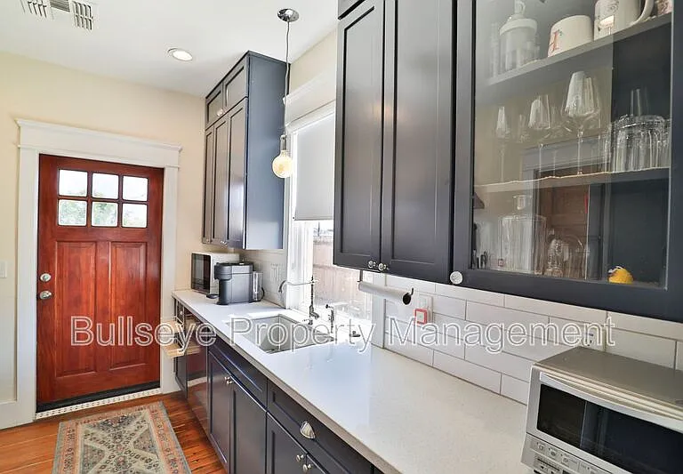 1238 E McKinley St — Photo 11