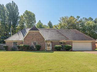 4366 Creek Manor Ln, Memphis, TN 38125