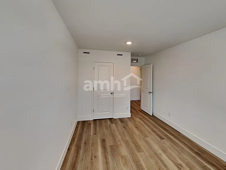 9118 Fiesta Impatiens Ct — Photo 17
