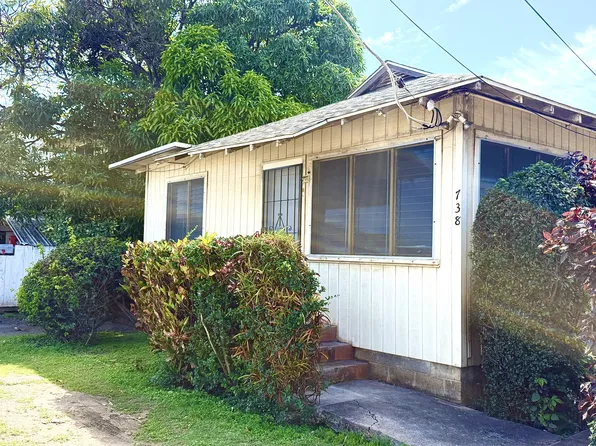 738 Pumehana St, Honolulu, HI 96826
