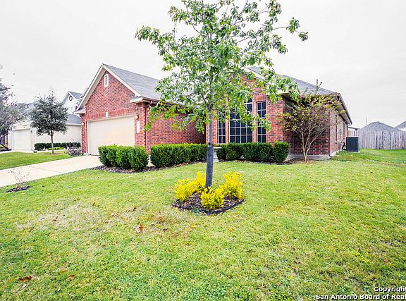 2nd image of 3604 Woodlawn Farms