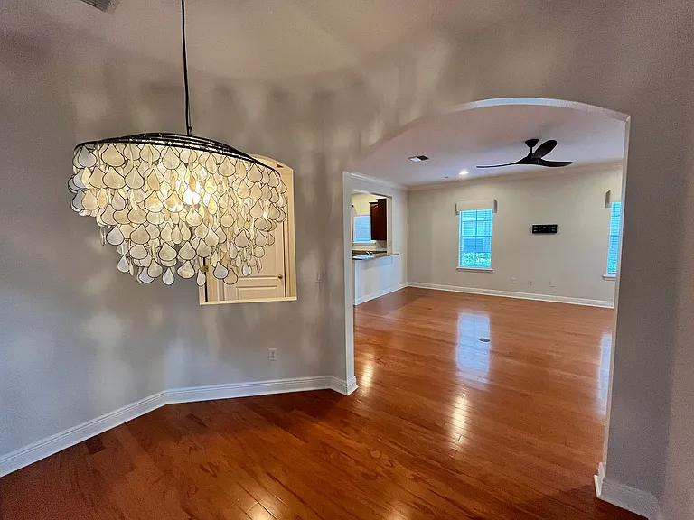 820 Ellwood Ave #A — Photo 9