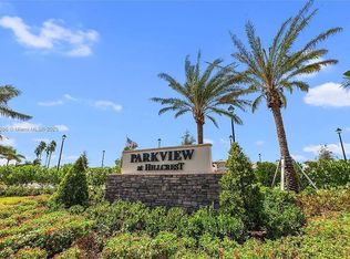 1013 Eucalyptus Dr, Hollywood, FL 33021