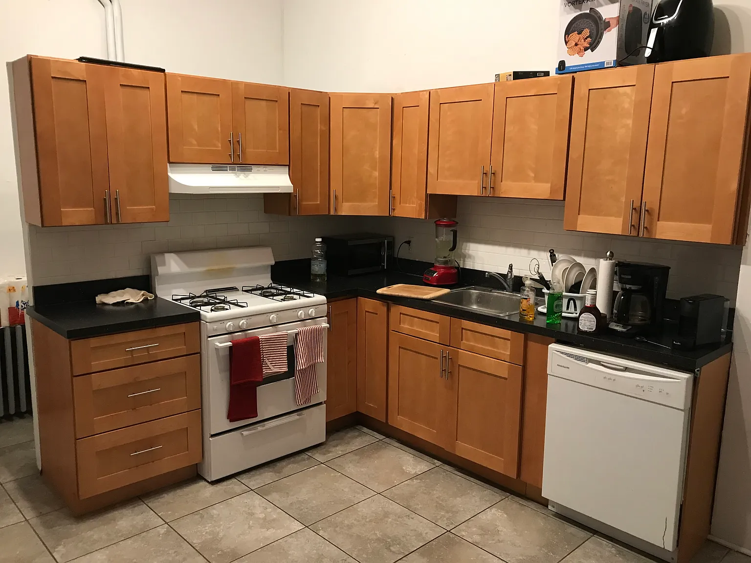 1201 N Howard St — Photo 1