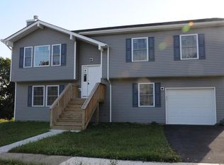 125 Orchard St, Newburgh, NY 12550