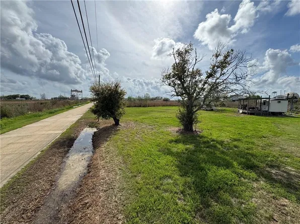 2128 Citrus Ave, Saint Bernard, LA 70085