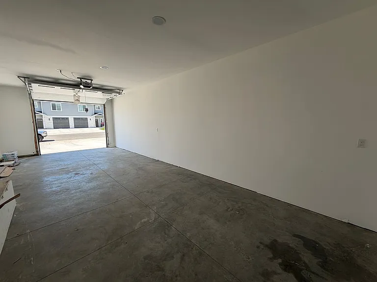 228 E Lobo Loop — Photo 23