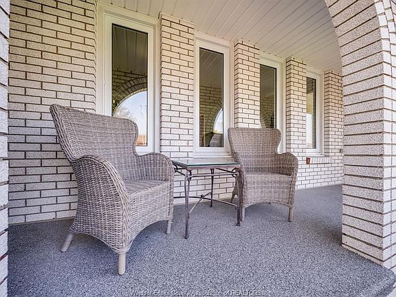 4th image of 109 Centennial Dr