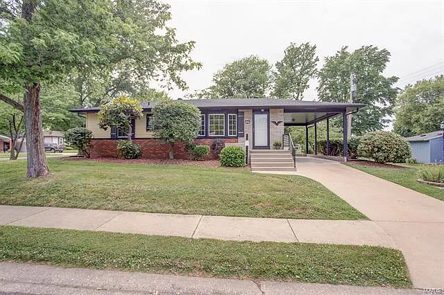 1615 Madison Ave photo 1