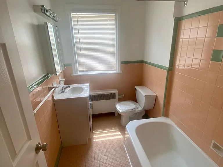 3242 Guilford St. Philadelphia PA 19136 — Photo 8