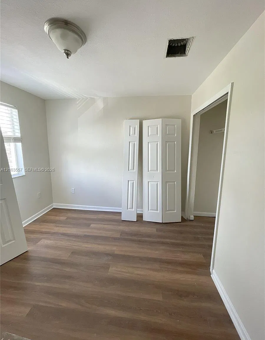Shoma Townhomes At Keysco — Photo 3