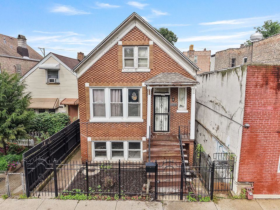 1st image of 2706 S Trumbull Ave