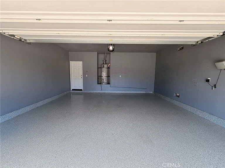 12531 Celebration Dr — Photo 32