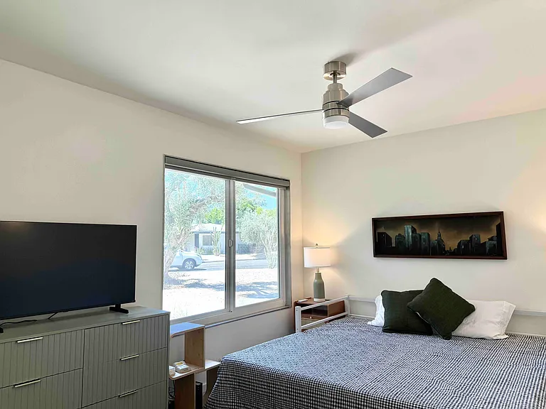 5111 E Bobolink Ln — Photo 23