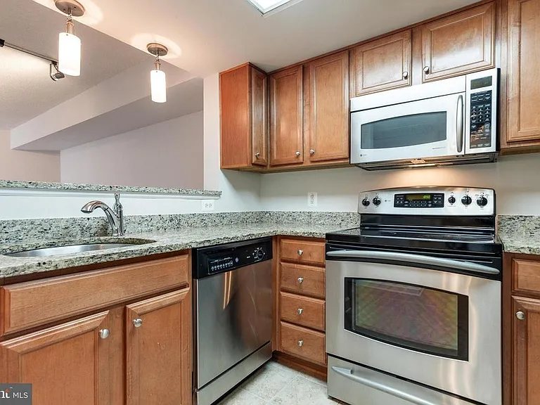 11800 Sunset Hills Rd #1001 — Photo 3