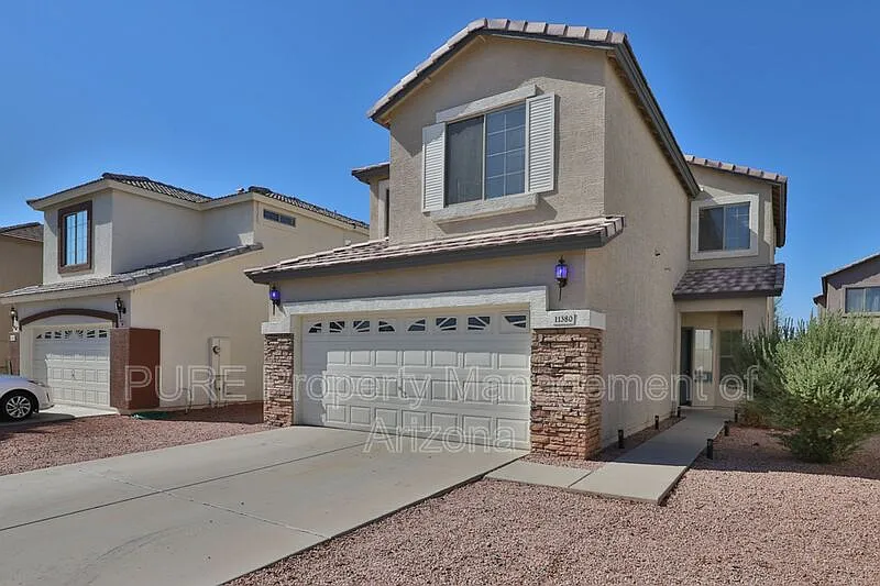 3 bed, 2.5 bath, 1654 sqft, $1,795 — Photo 3