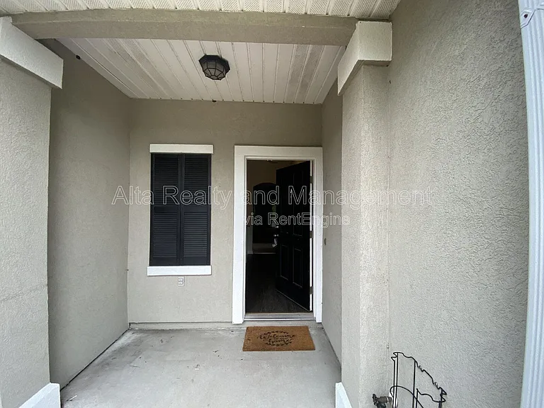 8692 Tower Falls Dr — Photo 2