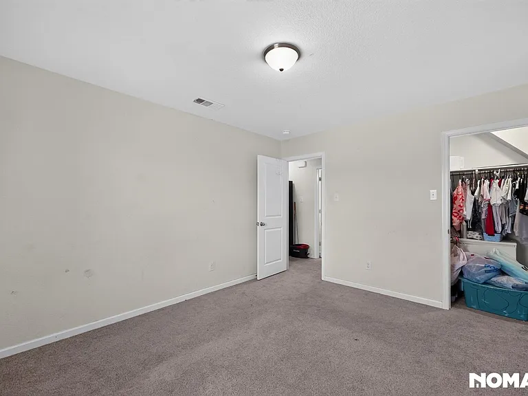 318 Dove Creek Ln — Photo 19