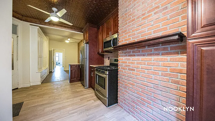 Rented by Nooklyn NYC LLC | media 28