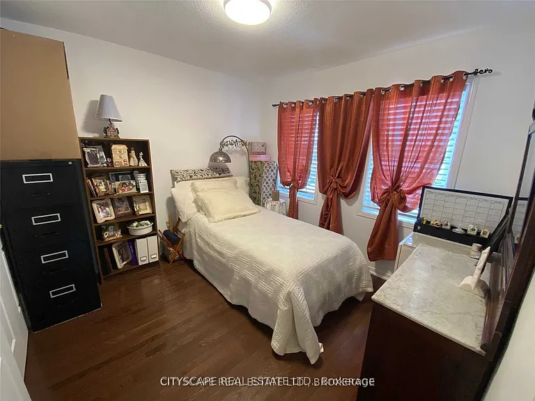 20 Pentonville Rd #UPPER — Photo 14
