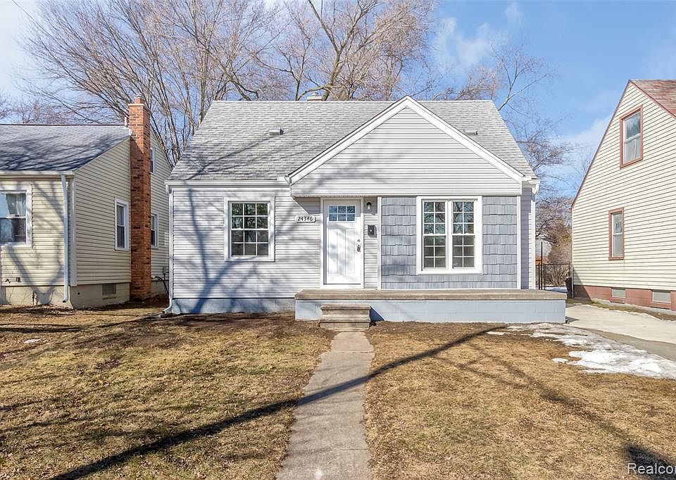 1st image of 24346 Stanford St