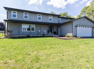 542 Meadow Ct, Winthrop Harbor, IL 60096