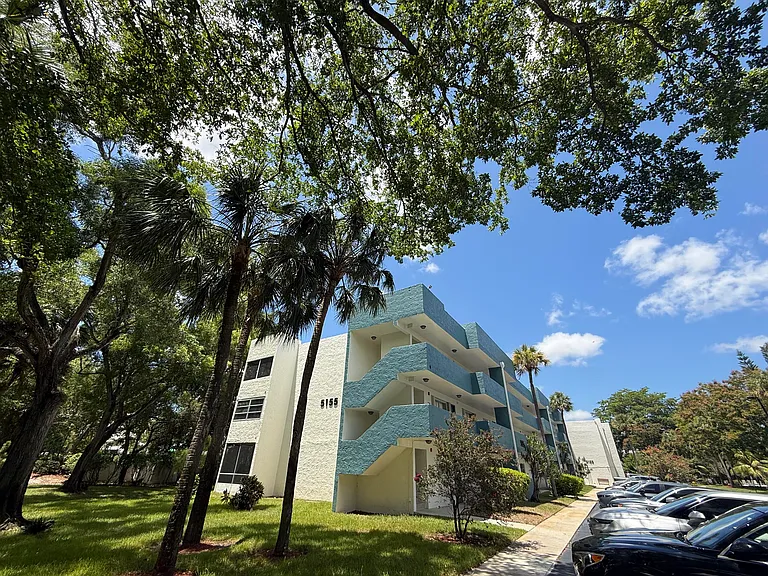 5155 E Sabal Palm Blvd #209 — Photo 35