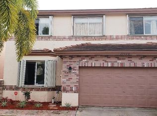 10428 Sunstream Ln, Boca Raton, FL 33428